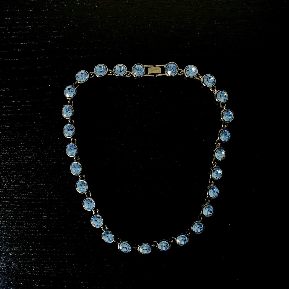 Stunning blue crystal necklace